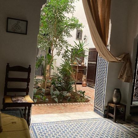 Riad Felloussia Meknès Buitenkant foto