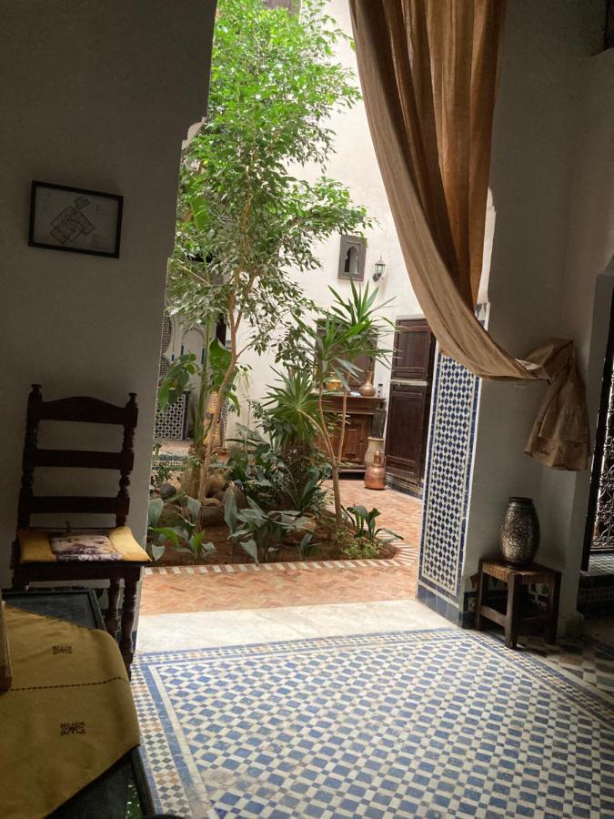 Riad Felloussia Meknès Buitenkant foto