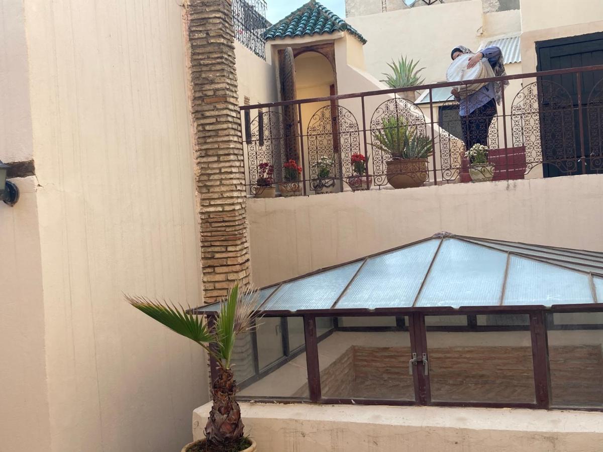 Riad Felloussia Meknès Buitenkant foto