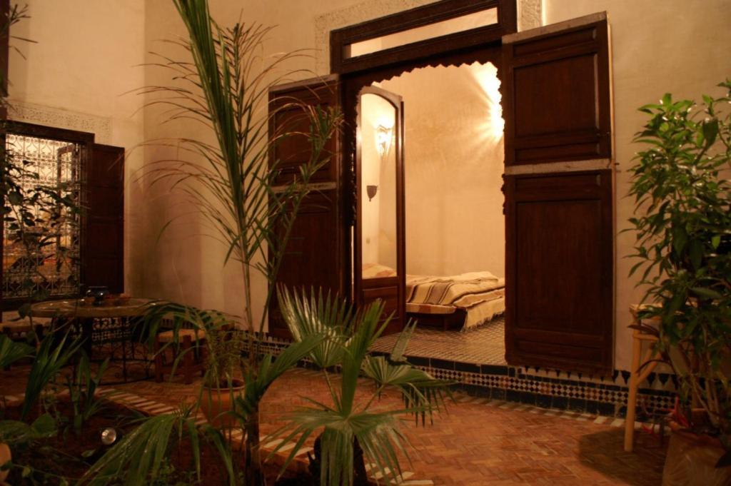 Riad Felloussia Meknès Kamer foto